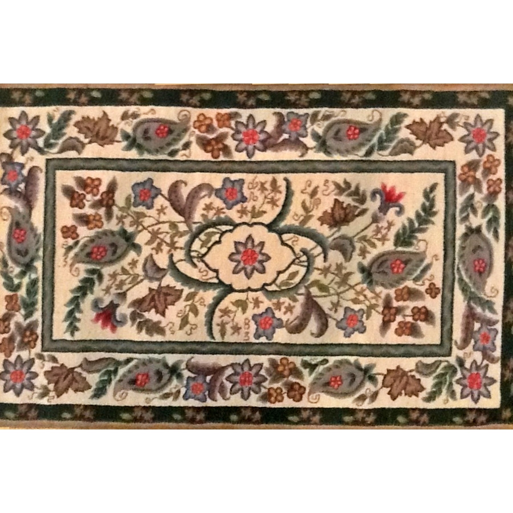 Arabo, rug hooked by Vivily Powers