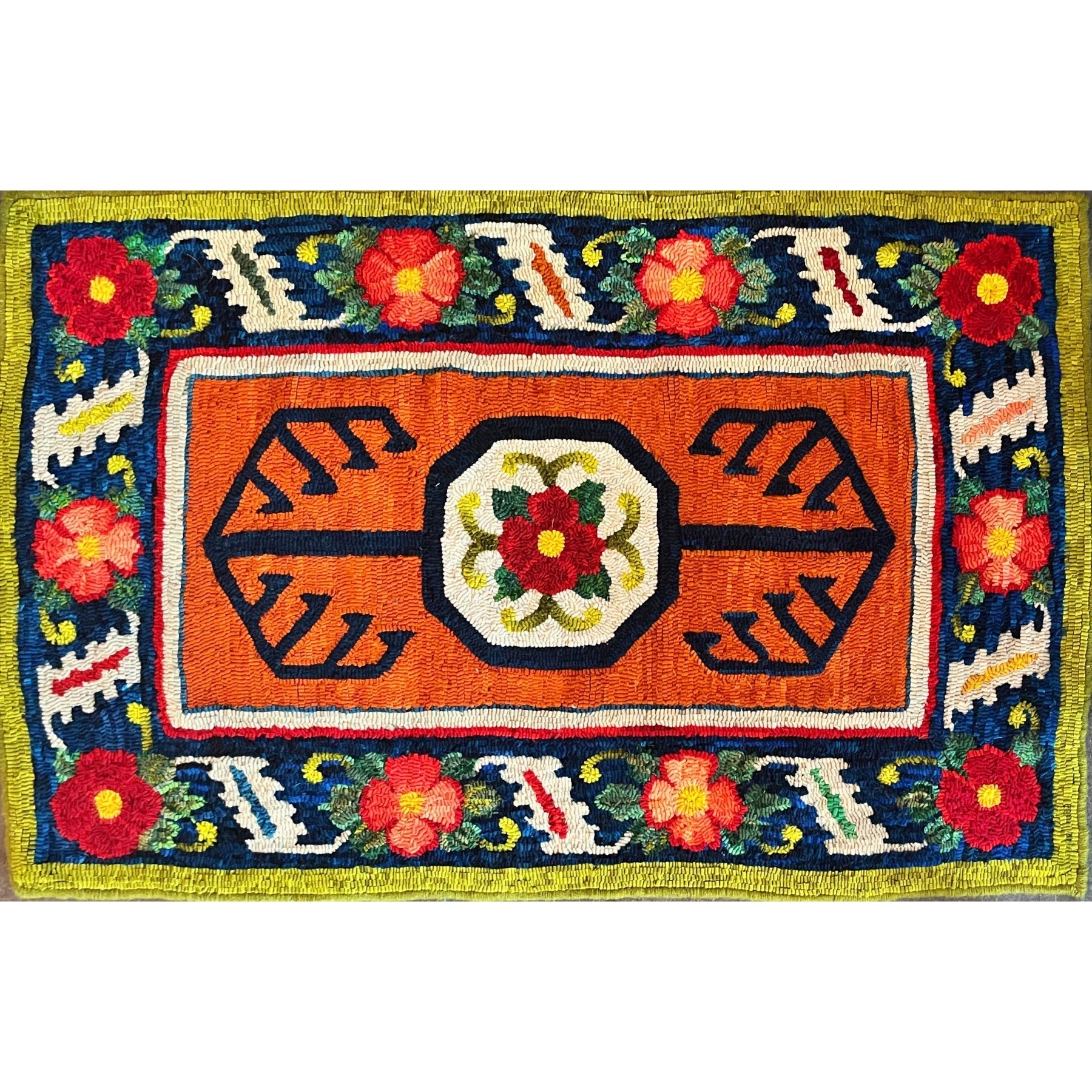 Rug Hooking Pattern: Persian Primitive (1296) | Honey Bee Hive Rug