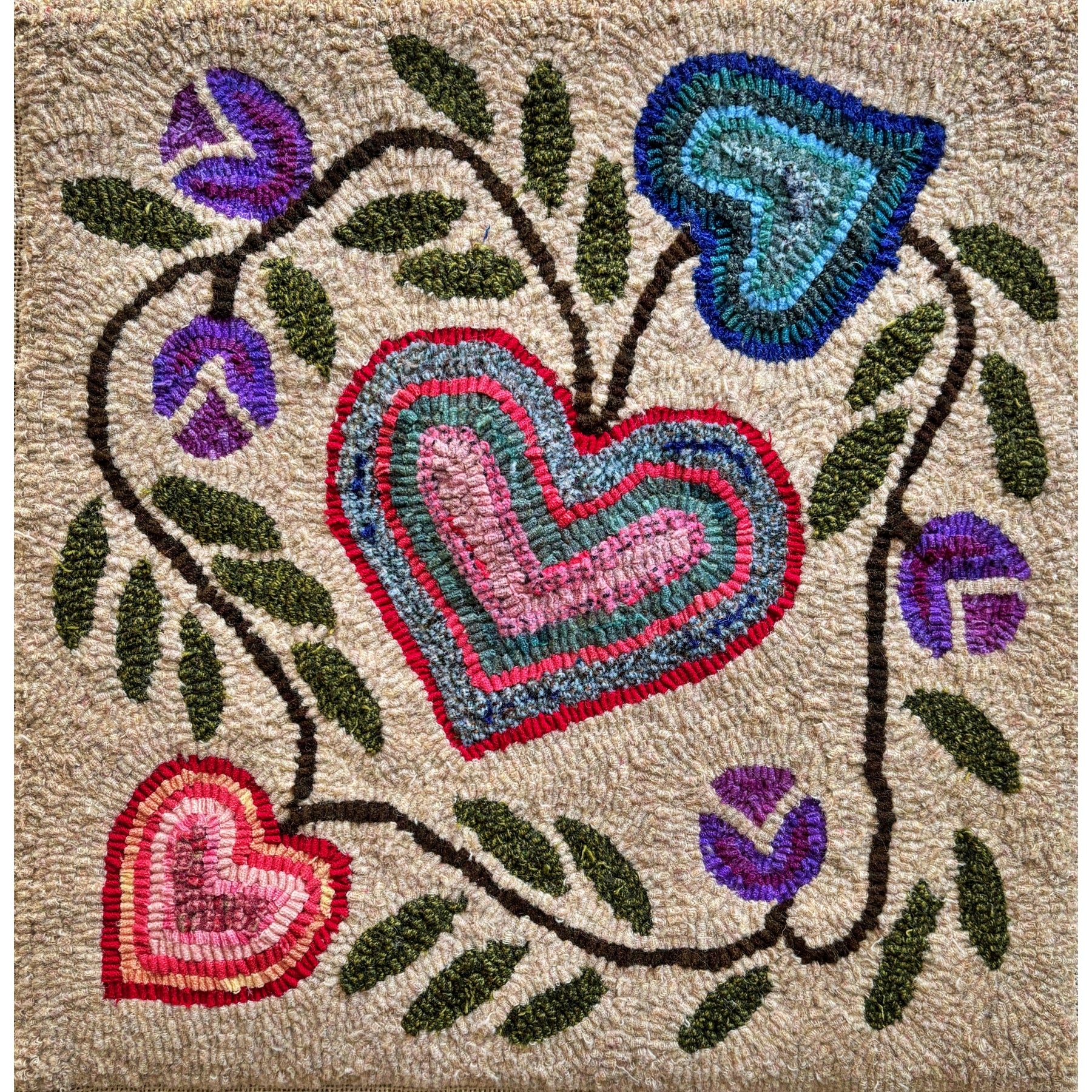 Hearts And Tulips, rug hooked by Gina Medford (adapted)