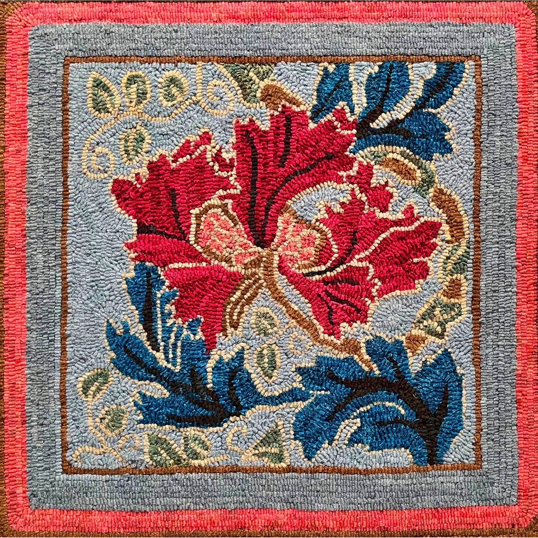 William Morris, rug hooked by Sue Minorini
