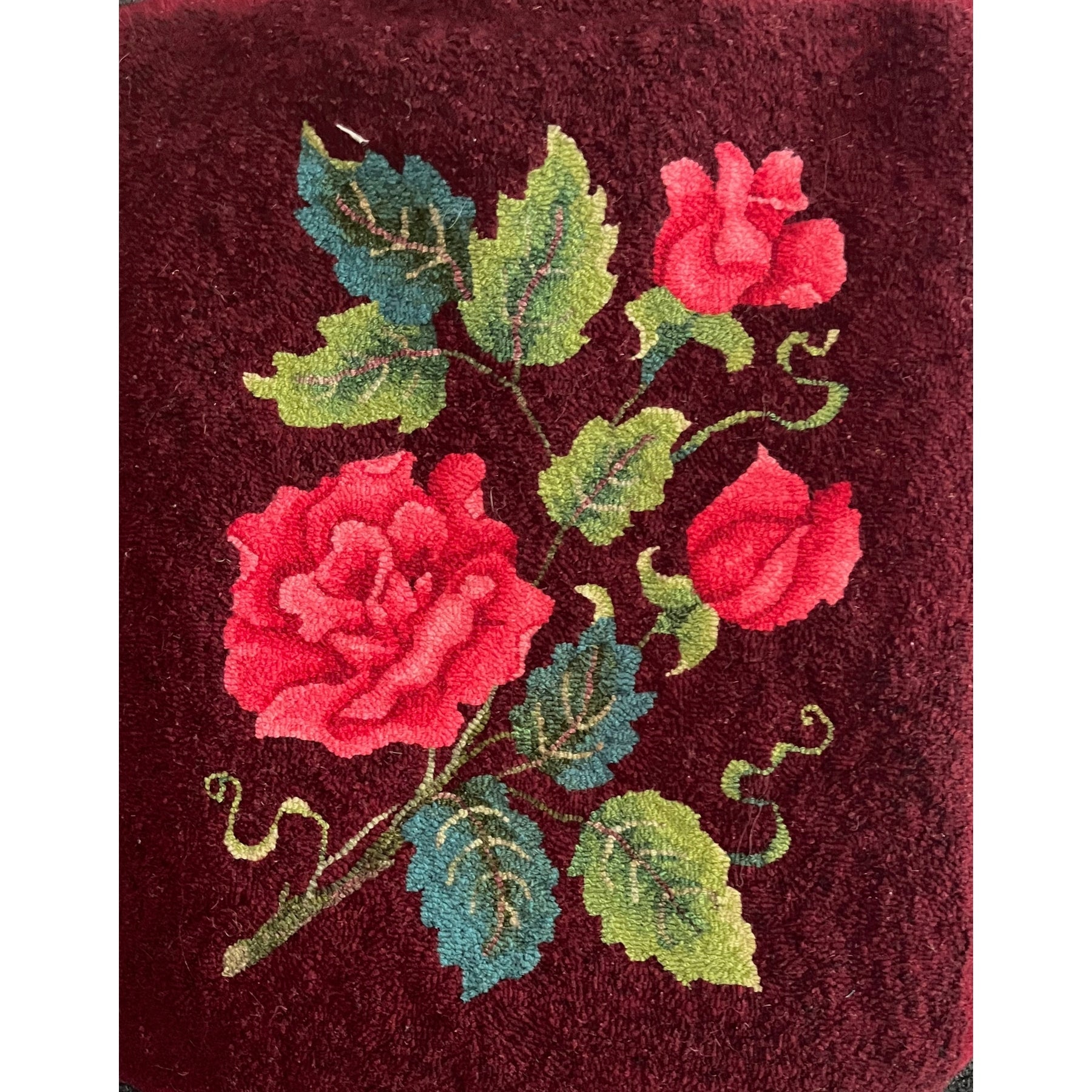 Mandarin Riches, rug hooked by Lisa Chaloner