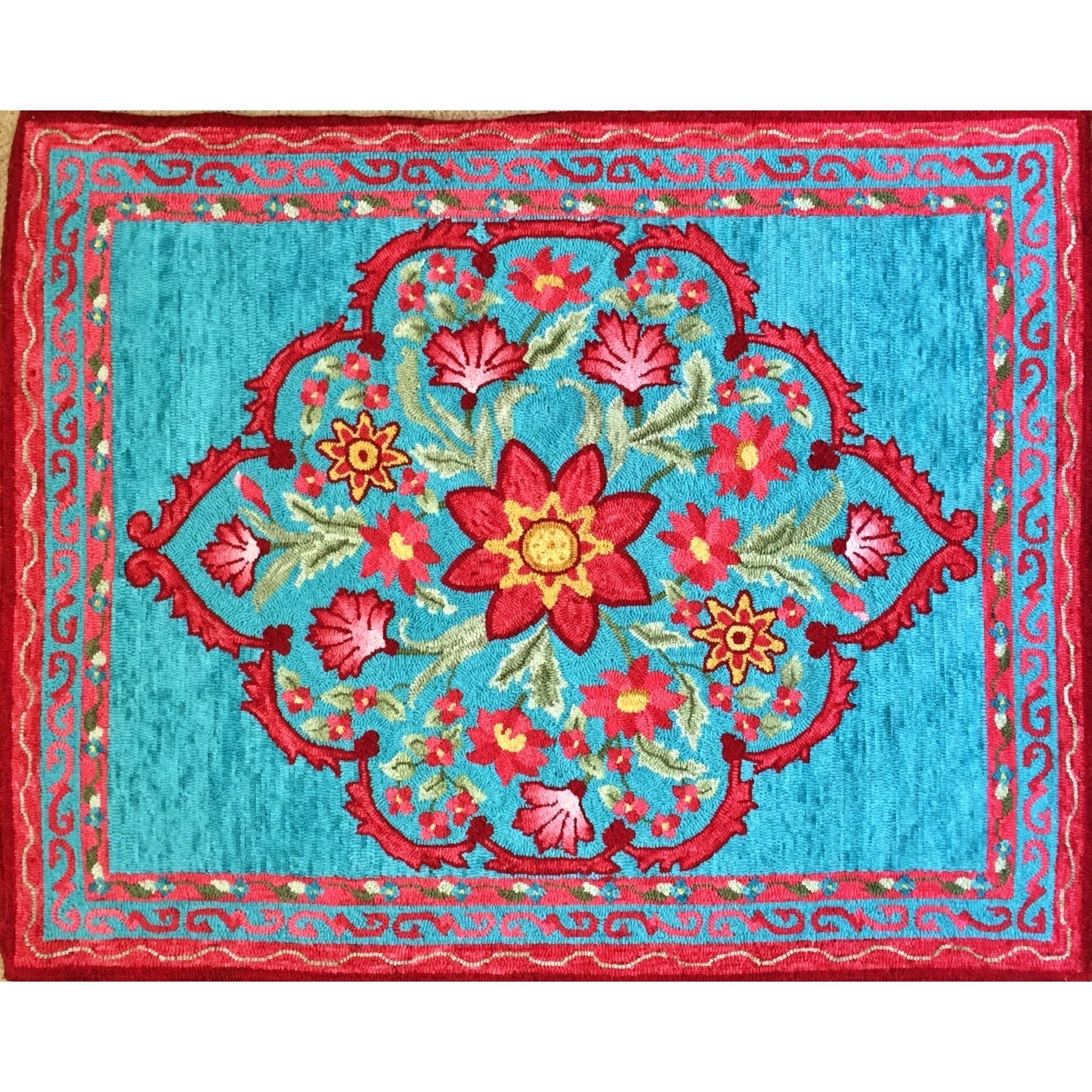 Shalimar Medallion, rug hooked by Margaret Bedle