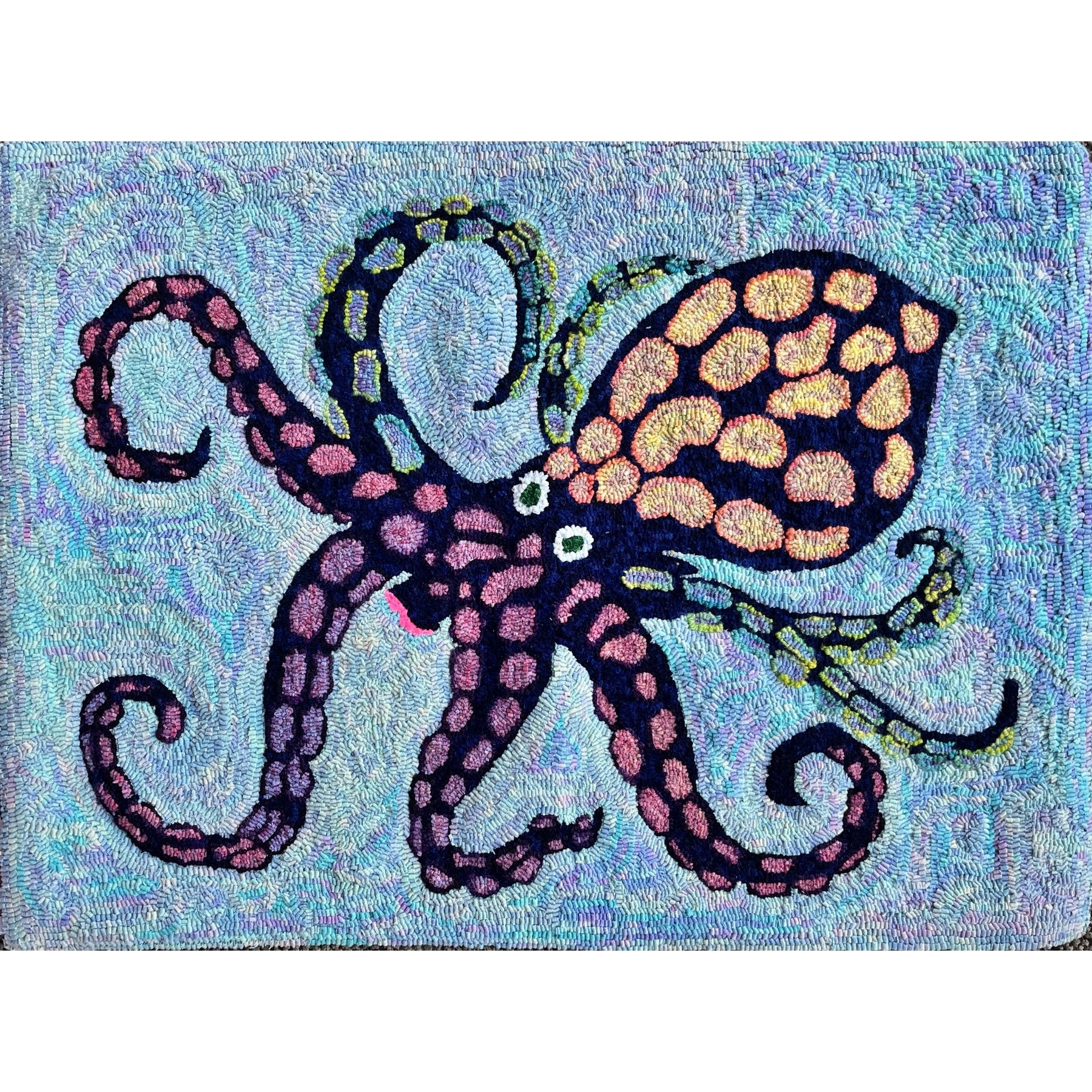 Octavius, rug hooked by Lois Dietrich