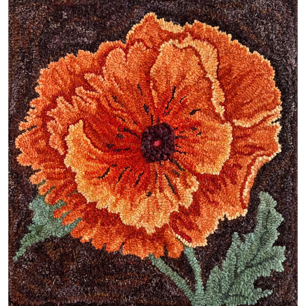 Poppy Hooked Rug Rug Hooking Pattern: Poppy-A La O'Keefe (P579) | Honey Bee Hive Rug ...