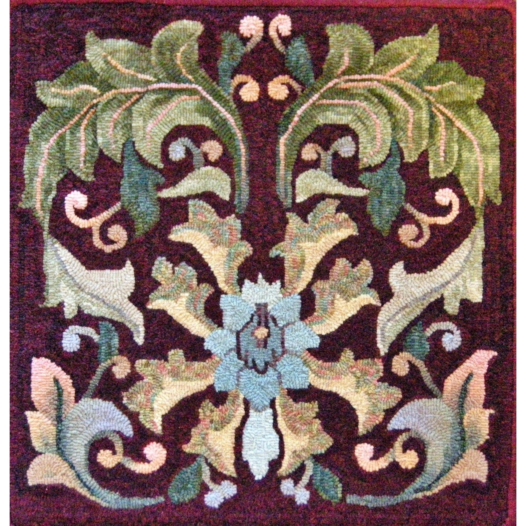 Heraldry – Adaptation, rug hooked by Helen Mar Parkin