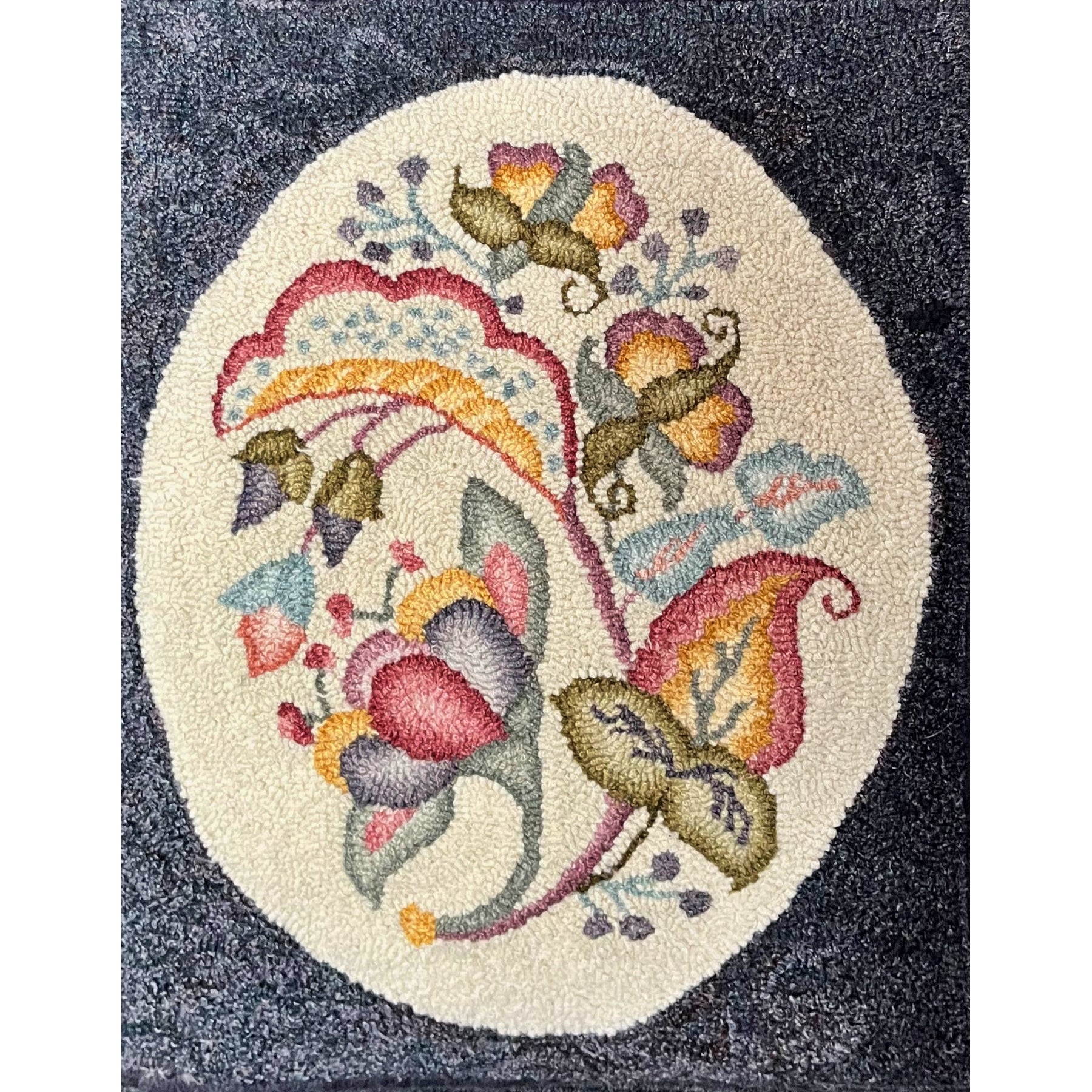 Crewel Oval, rug hooked by Dawn Hebert