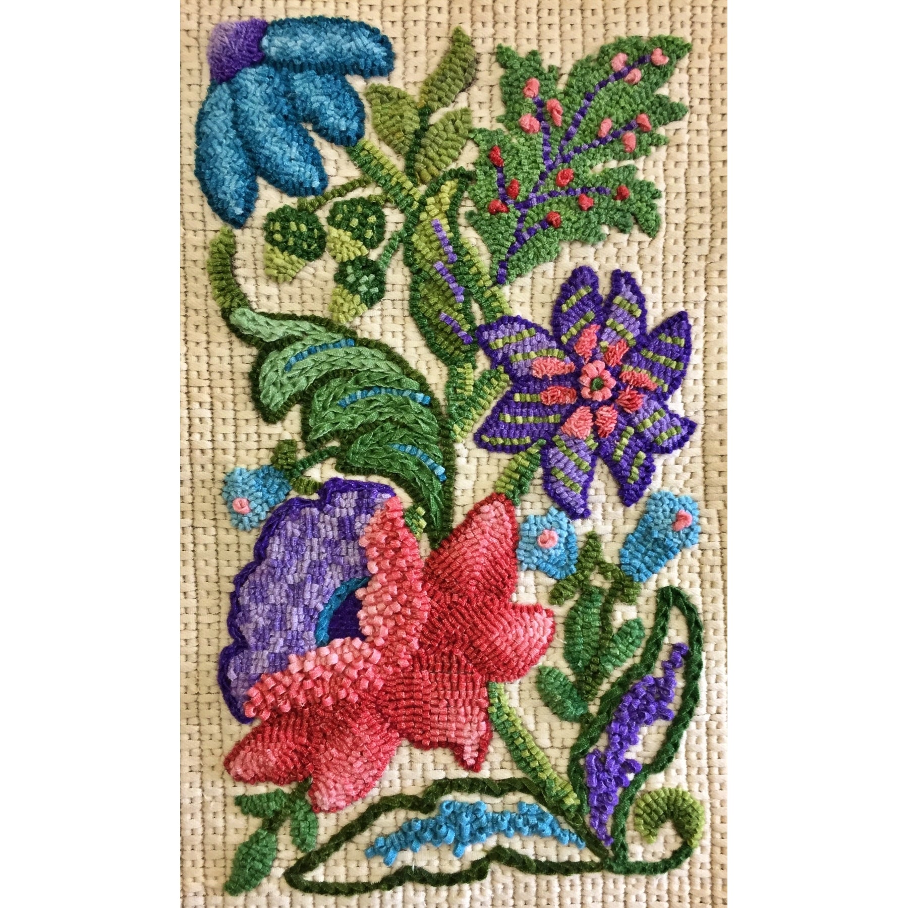 Rug Hooking Pattern: Companion Crewel (P838) | Honey Bee Hive Rug ...