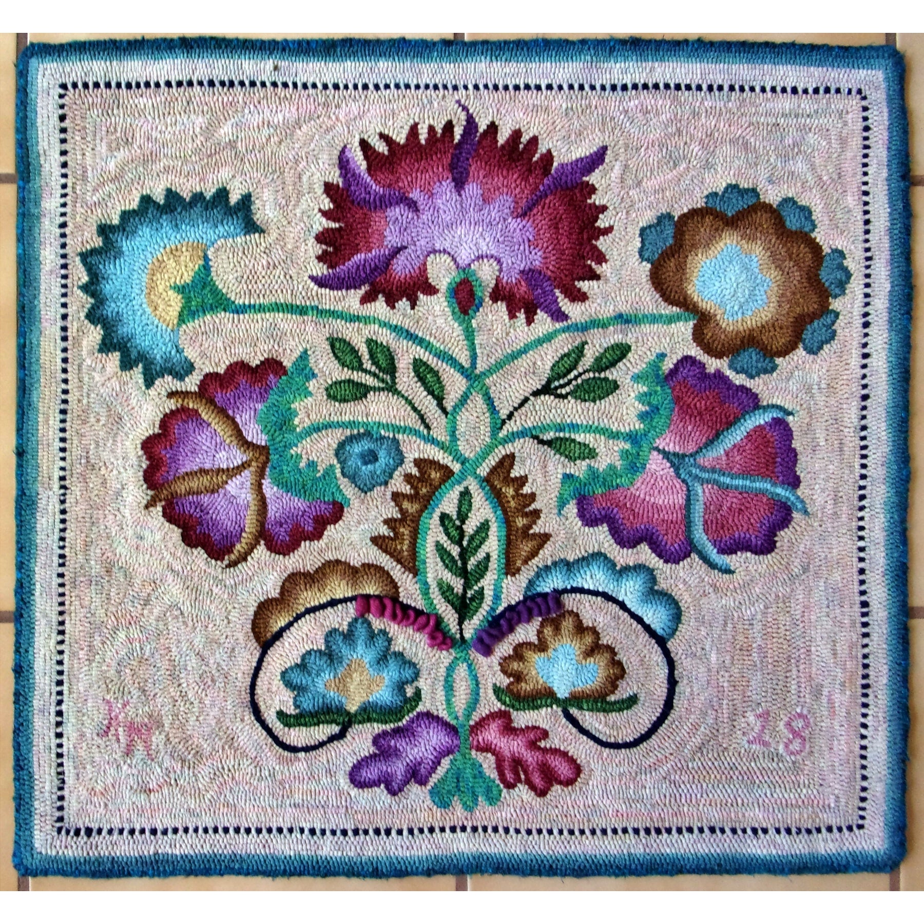 Bedrug Fantasy - Center, rug hooked by Karen Maddox