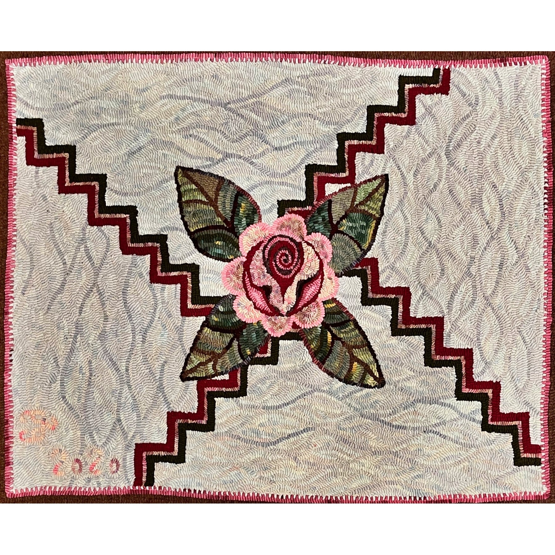 Primitive Rose with Scallops - Large, rug hooked by Patty Piek-Groth