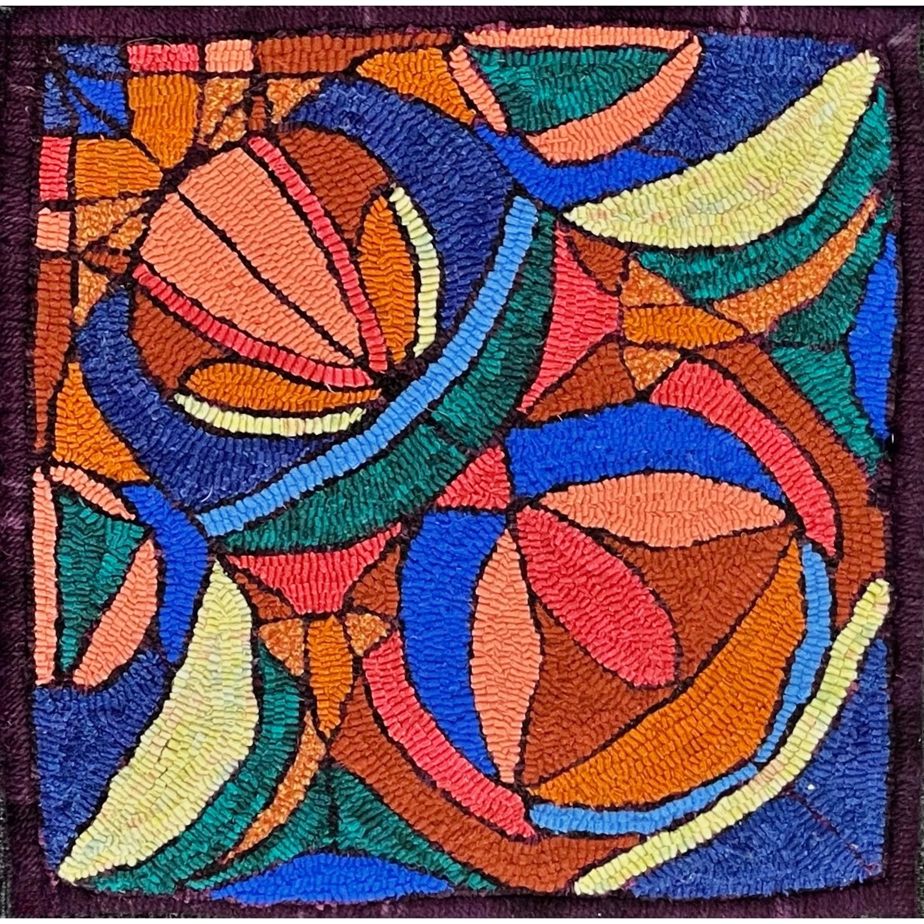 Tangelo, rug hooked by Sandy Stern