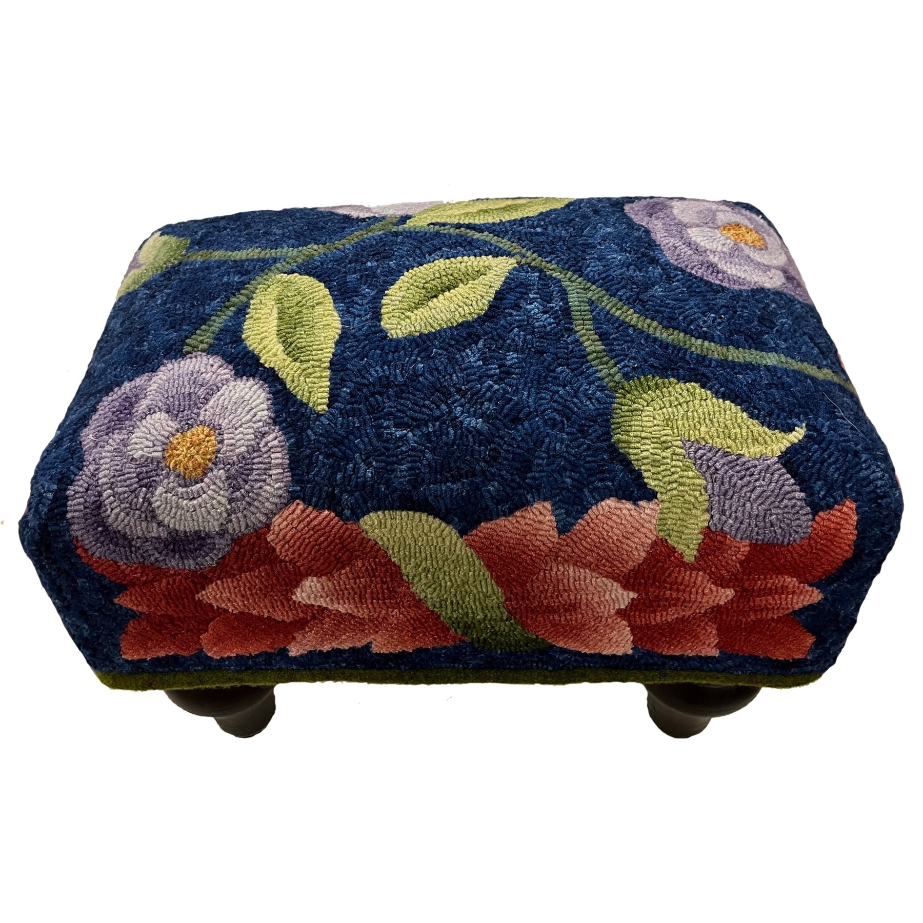 Vines, Wide Cut - Queen Anne Footstool Pattern, rug hooked by Sue Perry