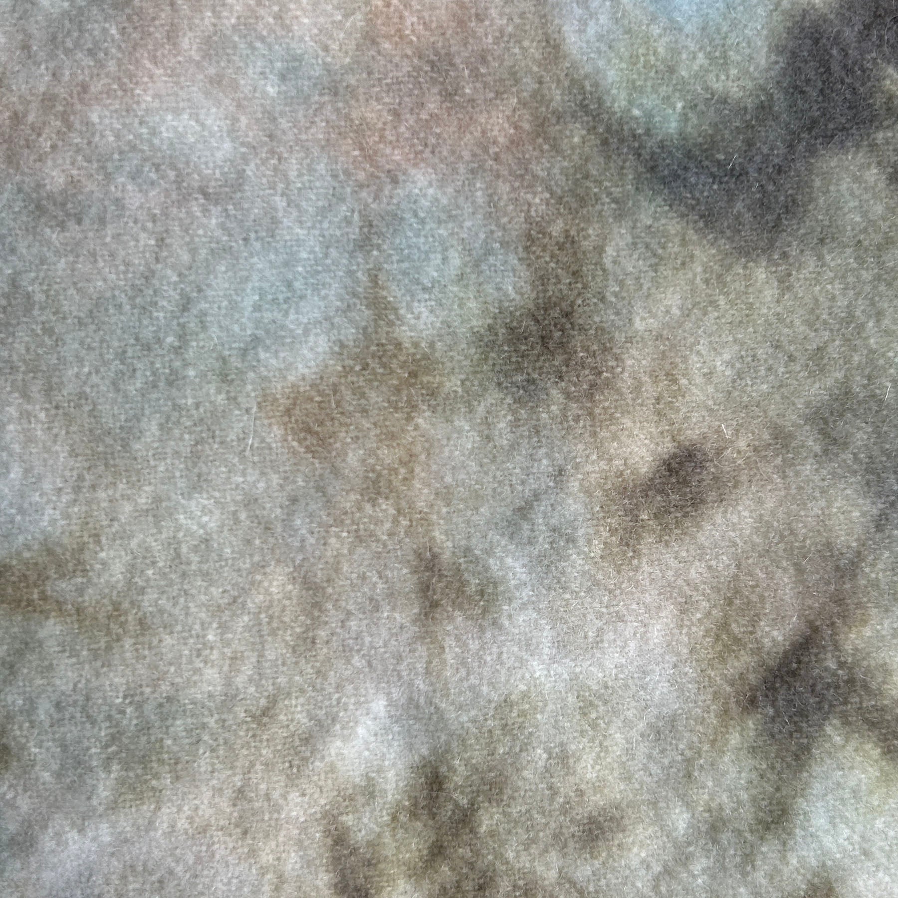 Crock Grey Spot - cdb Studios Hand Dyed Wool for Rug Hooking 