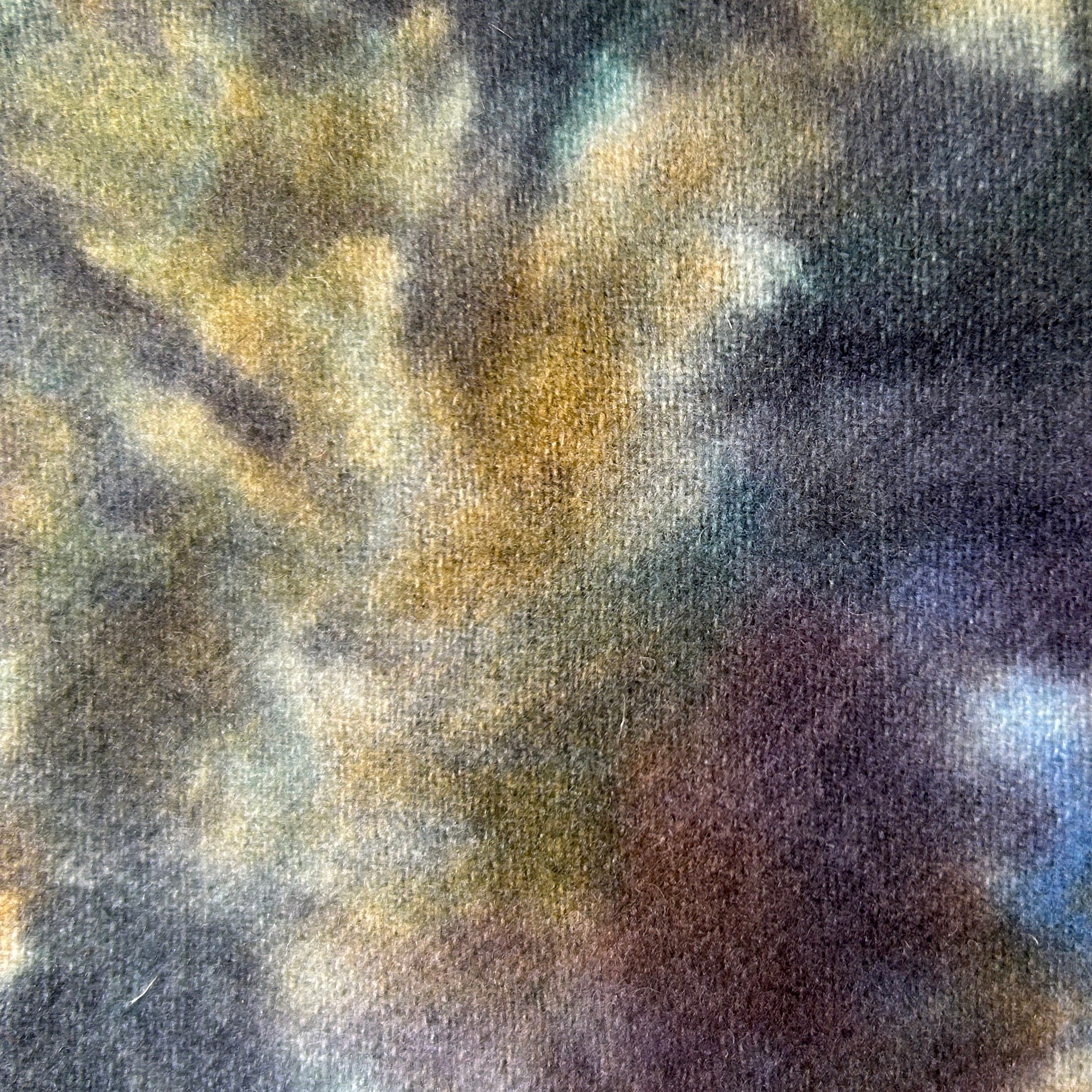 Pottery Vase Spot - cdb Studios Hand Dyed Wool for Rug Hooking 