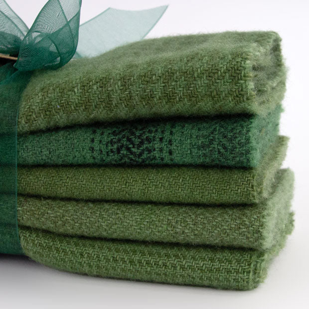 Spring Green - Dorr Hand Dyed Bundle - Rug Hooking Wool