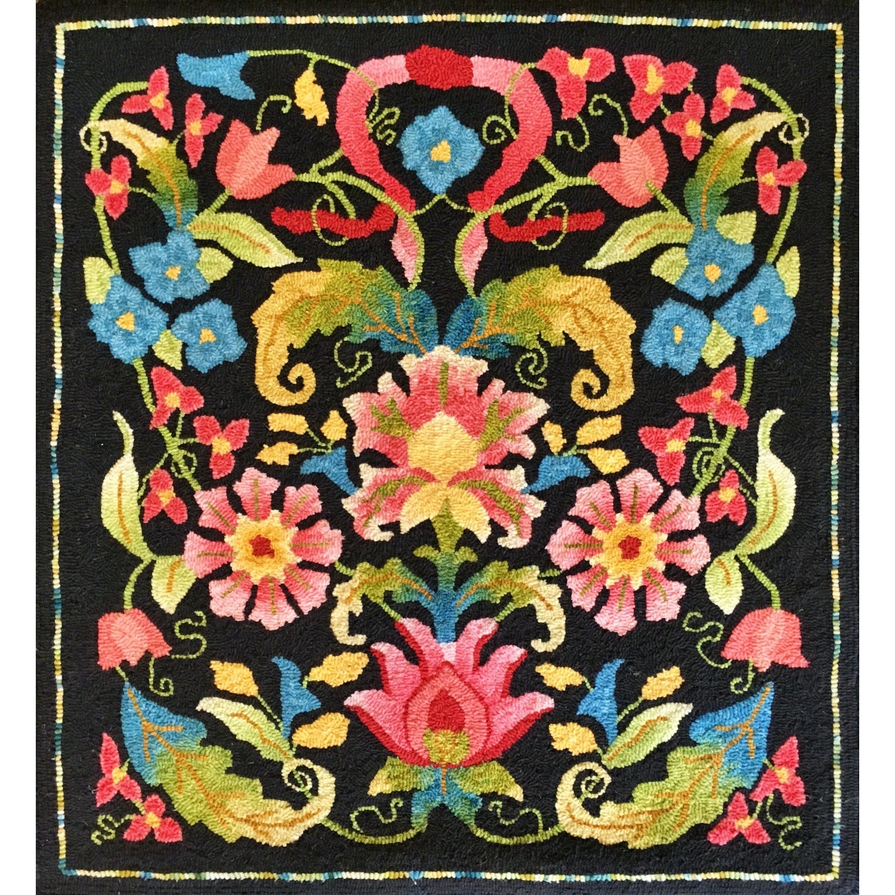 Hereke – Quarter Panel, rug hooked by Melissa Eisenbach
