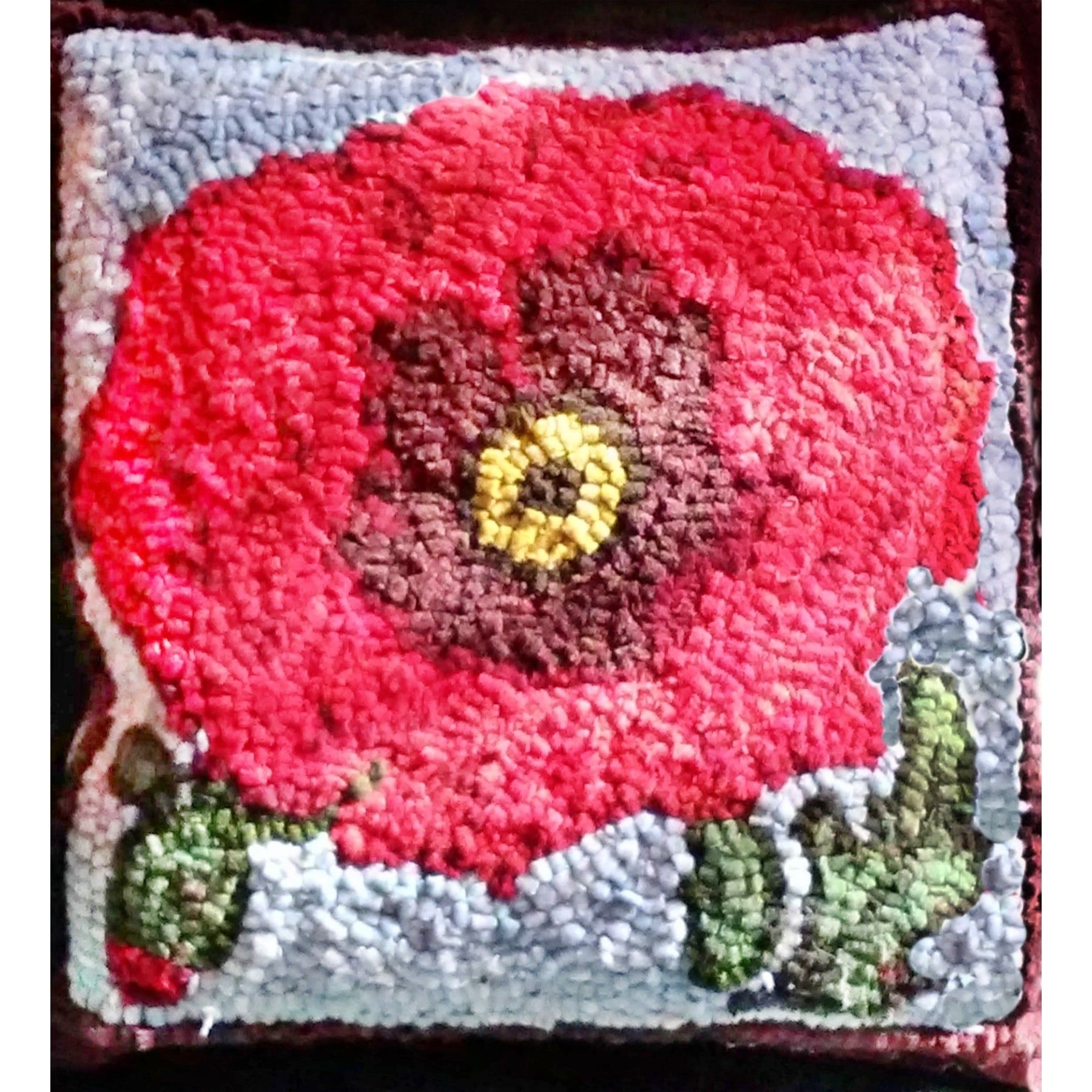 Poppy-A La O'Keefe, rug hooked by Theresa Nevin