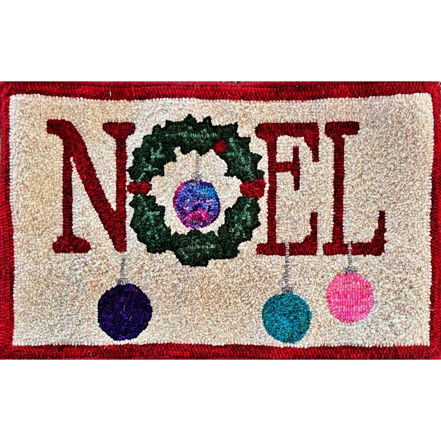 Five Snowmen Noel Pillow, rug hooked by Linda Wills
